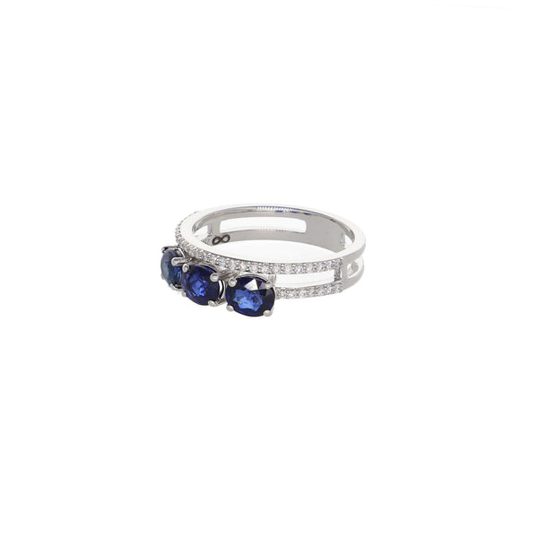 Anillo Oro Blanco Zafiro Azul y Brillantes AN2507008