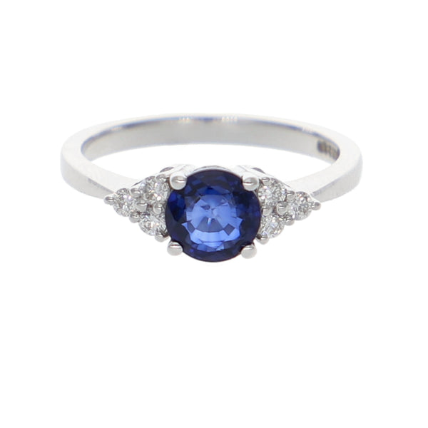 Anillo Oro Blanco Zafiro Azul y Brillantes AN-13930