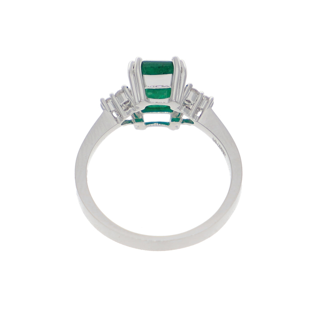 Anillo Oro Blanco Esmeralda y Brillantes AN-13932