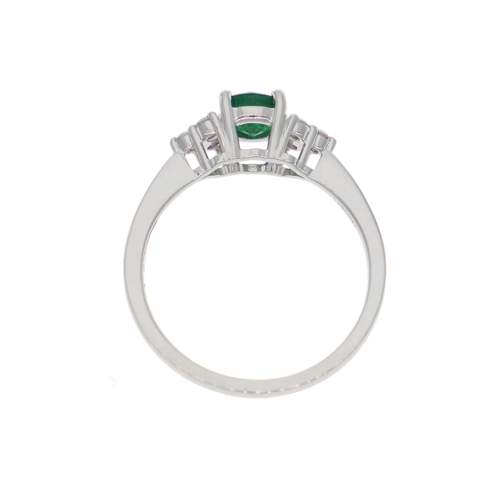 Anillo Oro Blanco Esmeralda y Brillantes AN-13934