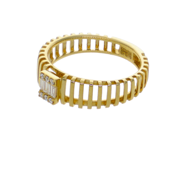 Anillo Oro Amarillo 18K con Diamantes Baguette y Brillantes 0,13 ct | AN-14503