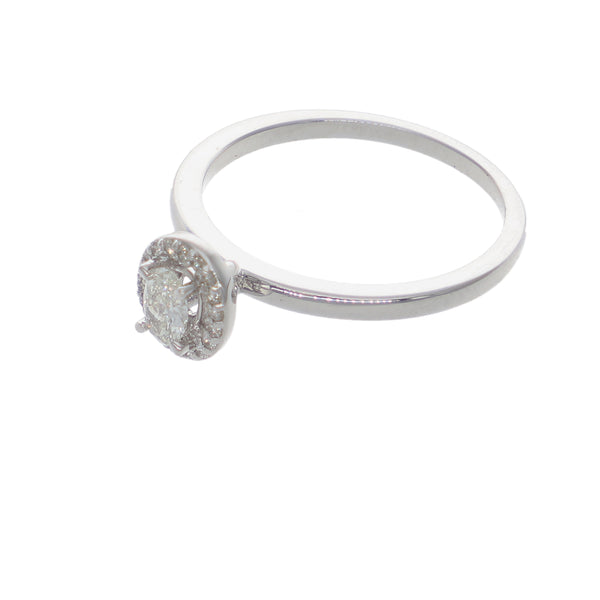 Anillo Oro Blanco 18K con Diamante Oval y Halo de Diamantes 0,26 ct | AN-14536