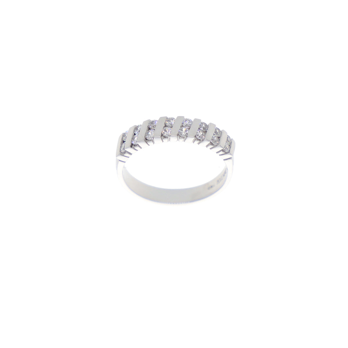 Anillo Oro Blanco y Circones Medio Cintillo AN-13678