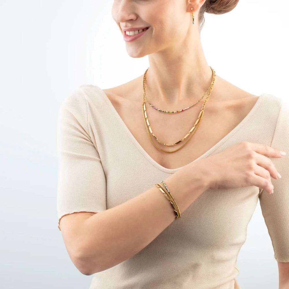 Collar Twisted