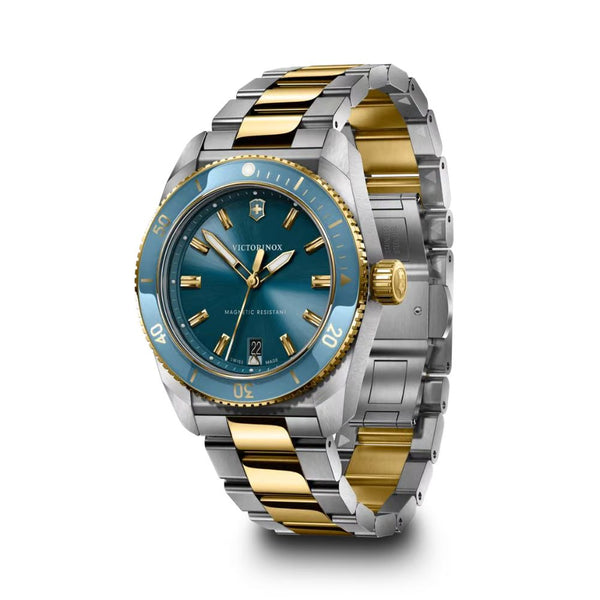 Reloj VICTORINOX Maverick Quartz 242103