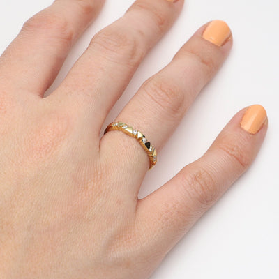 Anillo Oro Amarillo con Circones, AN11239 - Joyería Rometsch