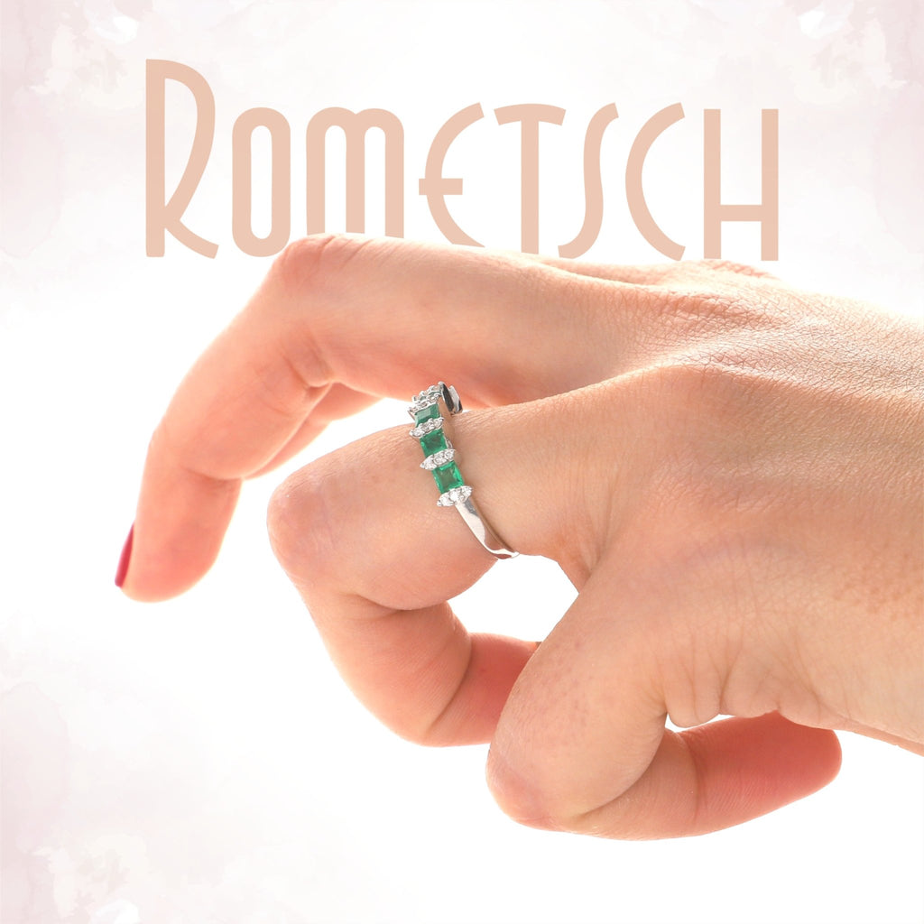 Anillo Oro Blanco Esmeralda con Brillantes AN1910038 - Joyería Rometsch