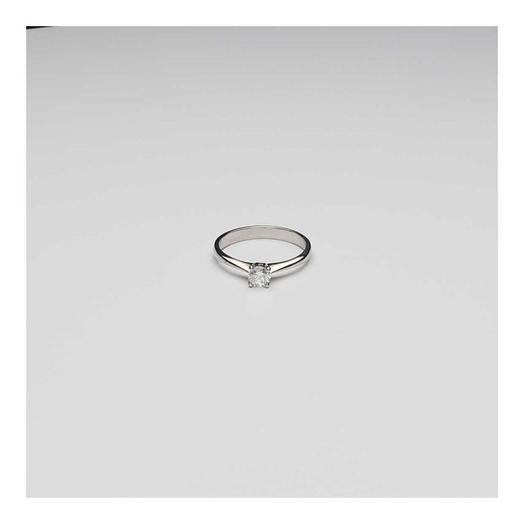 Anillo Oro Blanco Solitario Brillante, AN2106007 - Joyería Rometsch