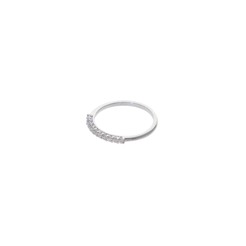 Anillo Oro Blanco y Brillantes Medio Cintillo AN12866 - Joyería Rometsch