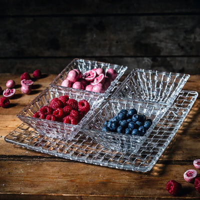 Set NACHTMANN 1 plato Bossa Nova 28cms + 4 pocillos 12cms